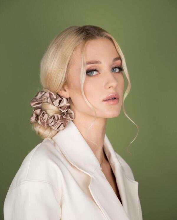 GOLDEN DREAM MULBERRY ŠILKO PLAUKŲ GUMELĖ